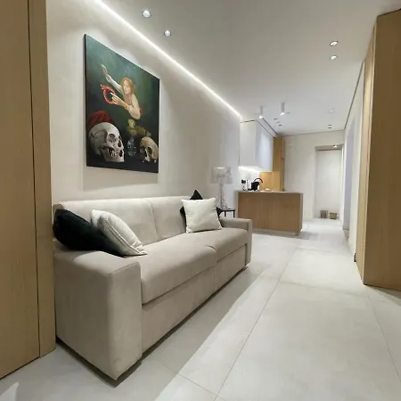 Apartment Center