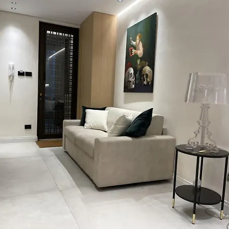 Apartment Center *